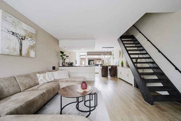 Medium property photo - Salamanderveen 302, 3205 TE Spijkenisse